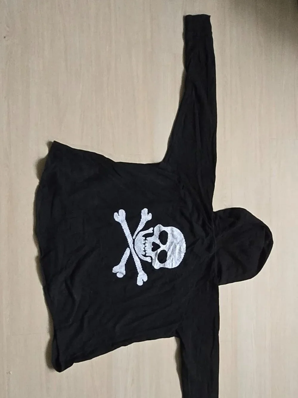 Torrid Skull pullover - Picture 2 of 4